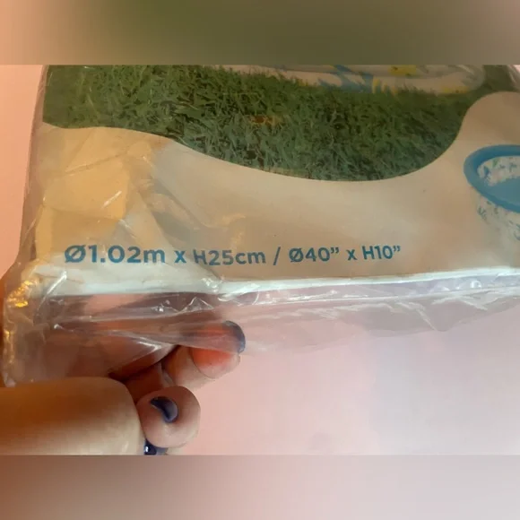 Bestway Inflatable Kiddie Pool - Picture 2 of 4